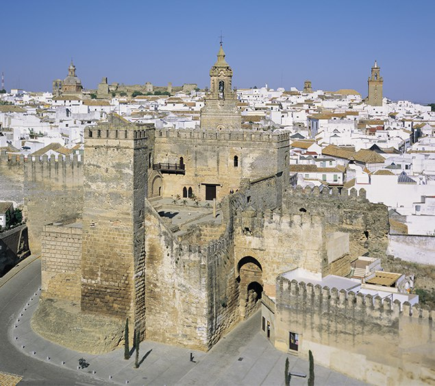 �������� ����� ������� (Alcázar de la Puerta de Sevilla), ������������� � ������ �������, �������.