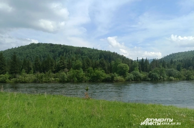 ����� ���� ����. ����: <a href="https://pikabu.ru/story/opasno_korrespondentyi_aifru_uznali_detali_marshruta_usoltsevyikh_14104644?u=https%3A%2F%2Fkrsk.aif.ru%2F&t=krsk.aif.ru&h=07f9054803b1c08b960038183a0975edff2972f4" title="https://krsk.aif.ru/" target="_blank" rel="nofollow noopener">krsk.aif.ru</a>/ ������� �����������