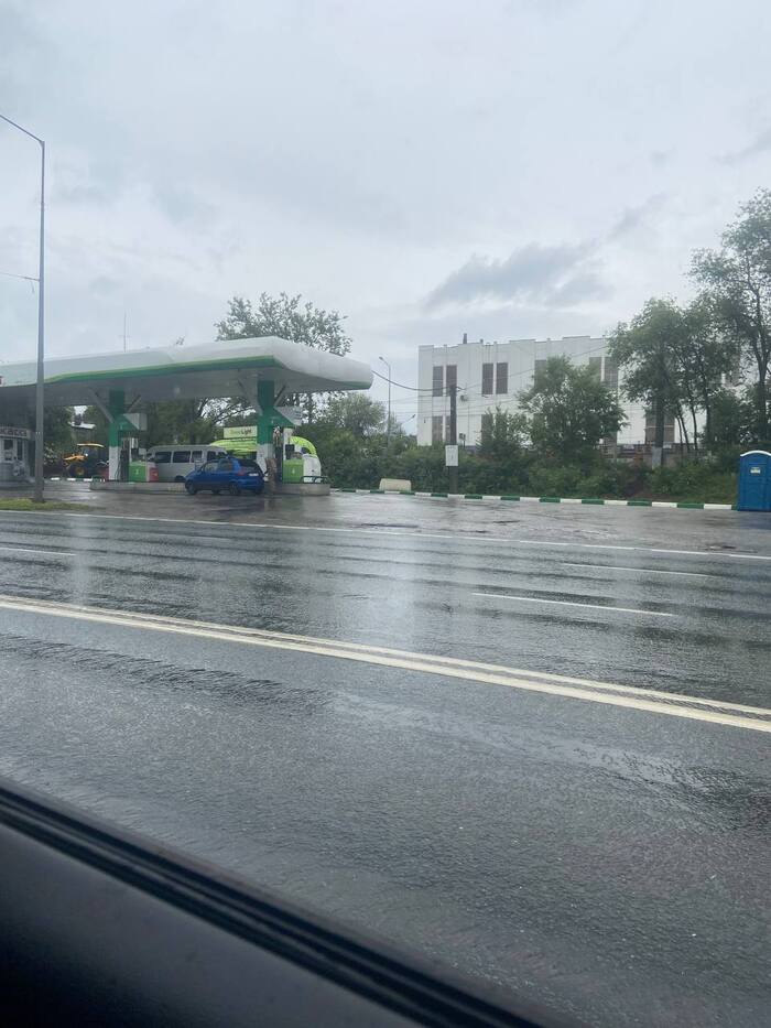 Очередь в Самаре на заправке...