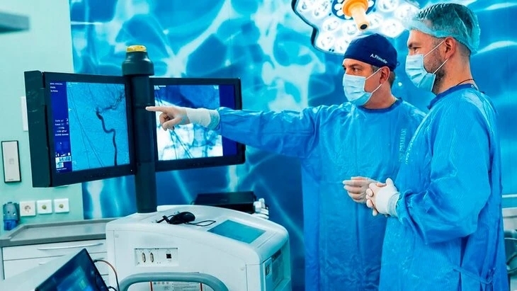 The first hybrid brain aneurysm surgery was performed in Russia. - Russia, Treatment, Operation, Health, The medicine, news