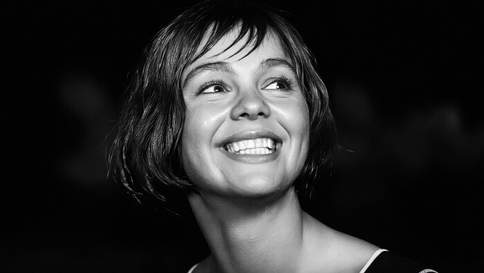 DCXIX (619) «»