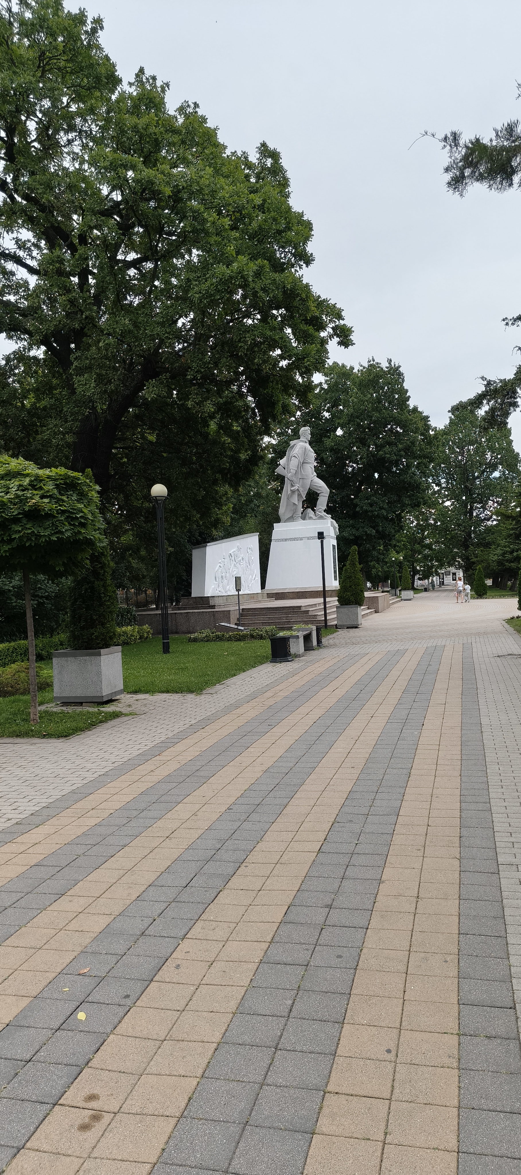 Monument to the Liberator Soldiers in Krasnodar - Series Krasnodar, My, Person, Monument, The culture, Local history, History, Peace, Krasnodar, sights, Military history, The Second World War, Feat, Longpost