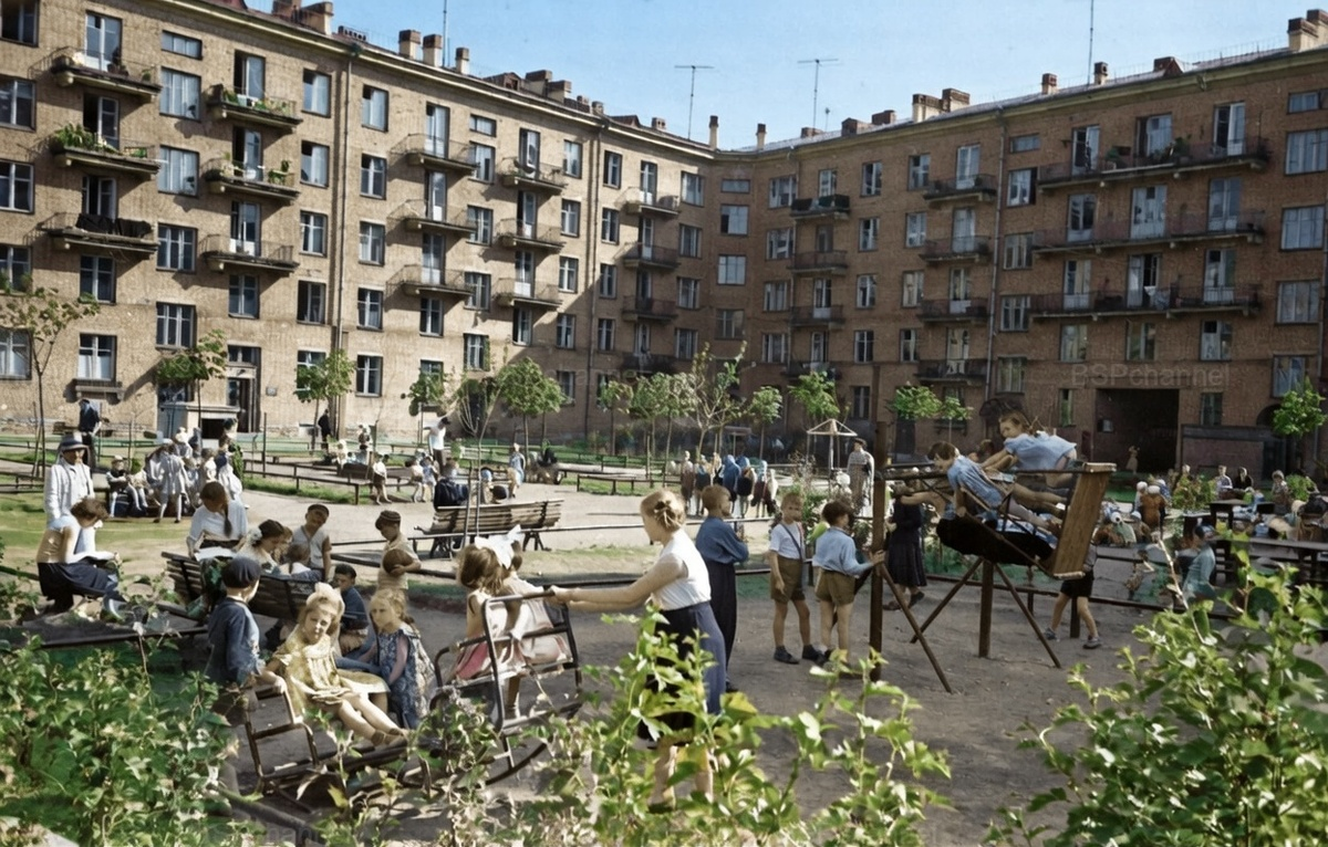 Post 14141969 - Series the USSR, My, 20th century, Old photo, The photo, Leningrad, Saint Petersburg, 60th, the USSR, Childhood in the USSR, Colorization, Longpost