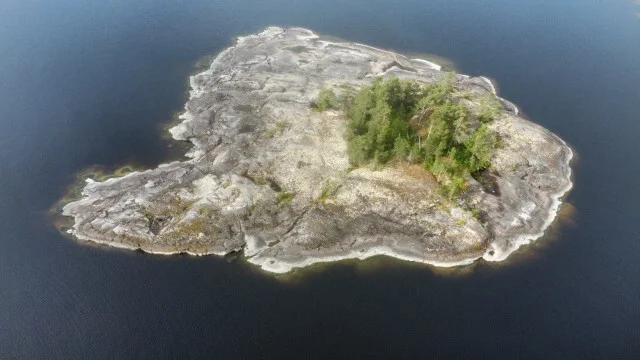 Journey through Karelia. Chapter 1: Ladoga Skerries. Part 3 - My, Skerries, Ladoga, Lake, Alloy, Kayak, Australian shepherd, Island, Hike, Longpost