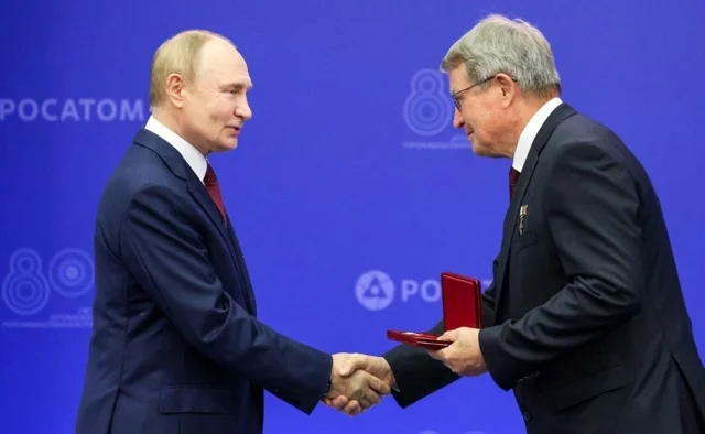 Hero of the Russian Federation Valentin Kostyukov - Rosatom, Phd, Professor, Scientists, No rating, Nuclear physics, History (science), История России, Physicists, Technologies, Armament, Defense industry, Hero of Russia, Personality, Innovations, Automation, Nizhny Novgorod Region, Engineer, RAS, Sarov, Longpost