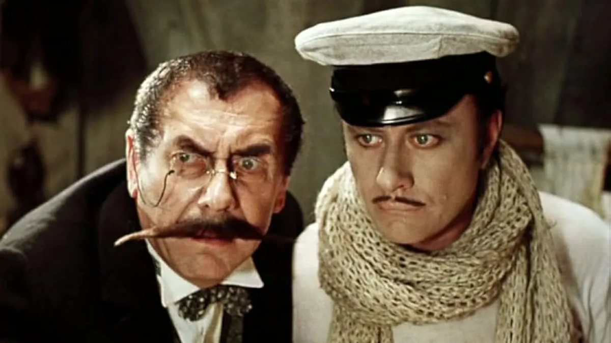 Hilarious quotes from The Twelve Chairs that will easily lift your spirits for the entire day. - Series What to read, My, Literature, Books, Classic, Soviet literature, Humor, Satire, Ilf and Petrov, 12 chairs, Ostap Bender, Screen adaptation, Soviet cinema, Leonid Gaidai, Mark Zakharov, Quotes, Longpost