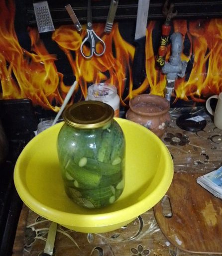 Моя первая закрутка с огурцами!