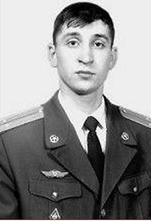 Hero of the Russian Federation Roman Sidorov - Battle path, No rating, Chechen wars, Military establishment, Officers, Lieutenant, Intelligence service, Platoon, Motorized rifle troops, Infantry, Army, Dagestan, Islamists, Radicals, Invasion, Hero of Russia, Personality, История России, North Caucasus, Longpost