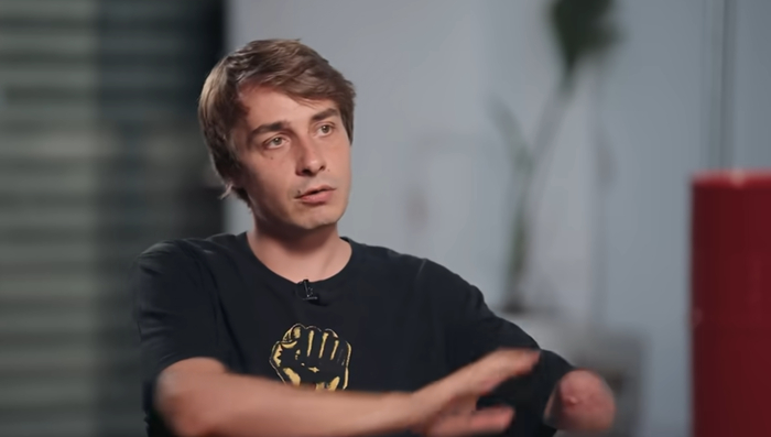 Лицо балабола