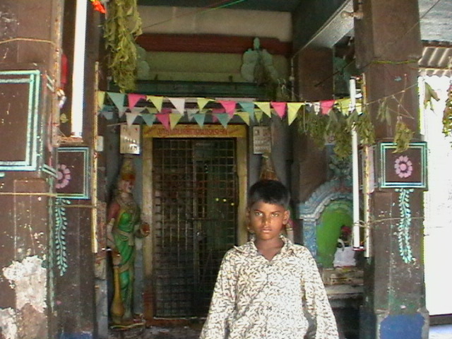 ���� ��� ������ ����� (Shri Paindi Amman Temple) � ������� �������. ��� �� �� ���� ��������� - �� � �� ������� �����, ��� �� ������, � �� ��� ����� - ������-������-�����! �������!