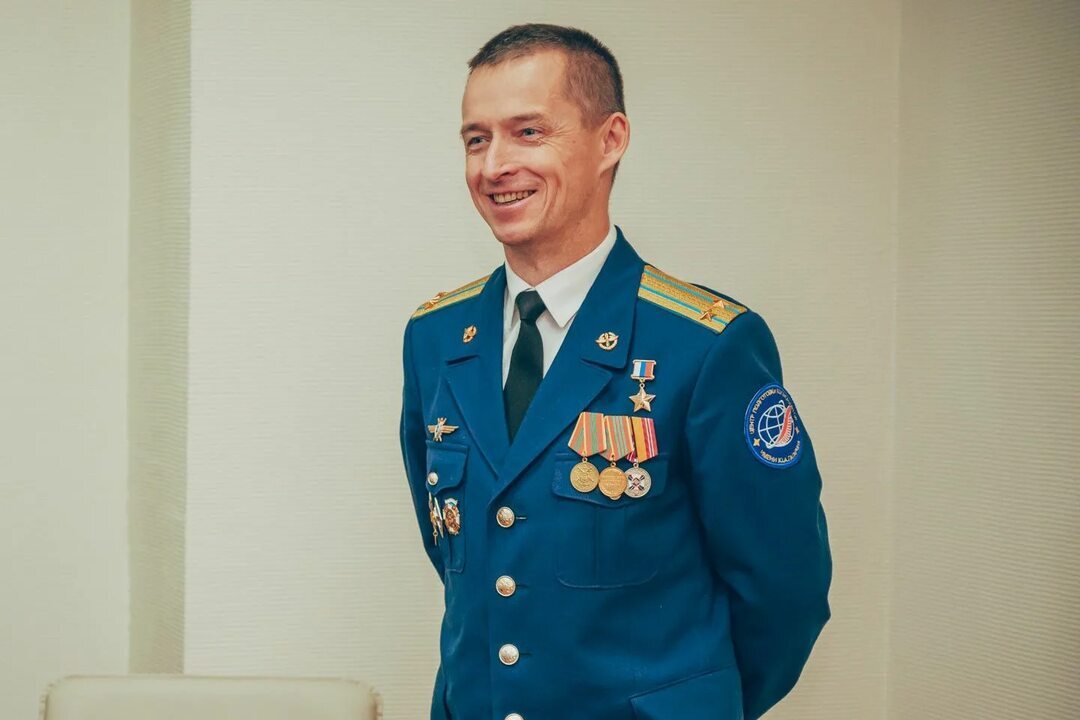 Hero of the Russian Federation Sergei Ryzhikov - History (science), История России, Military aviation, Air force, Pilots, Officers, Lieutenant colonel, Cosmonautics, Космонавты, ISS, Commander of the ship, Going into space, Parachutists, Diver, Hero of Russia, Personality, Christianity, Orthodoxy, Roscosmos, No rating, Longpost