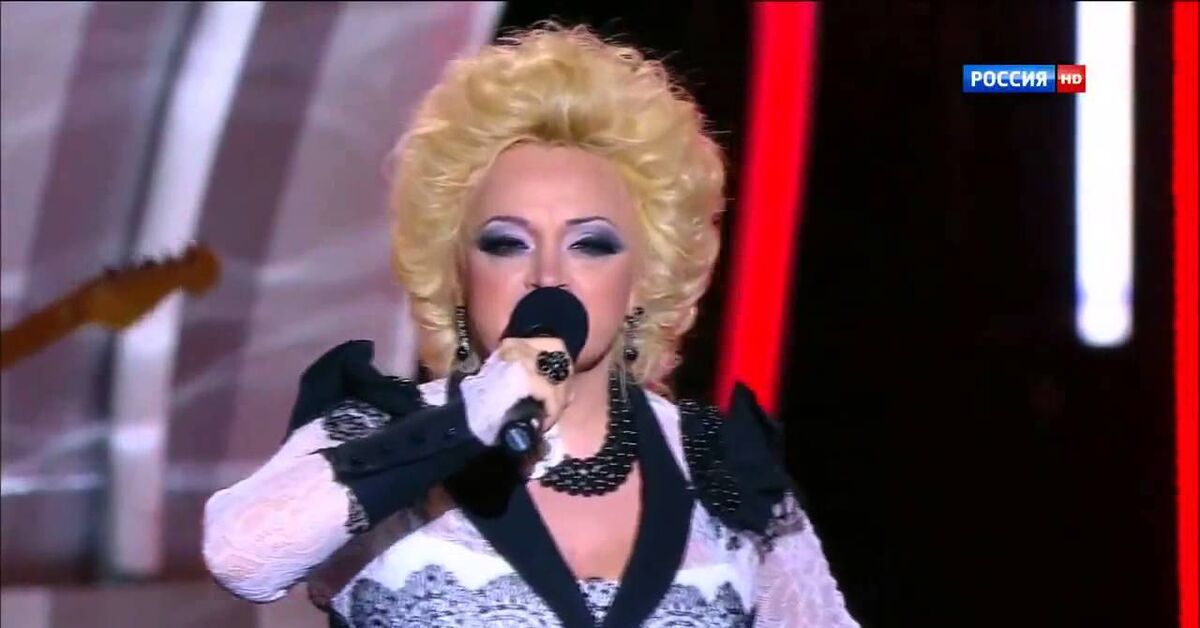 Zelensky and Baskov announce Kadysheva's performance of Tsoi's We Are Waiting for Change on the Rossiya channel. - Series This crazy crazy crazy world, Short videos, Vladimir Zelensky, Nadezhda Kadysheva, YouTube (link), Viktor Tsoi, Politics, Video, Youtube