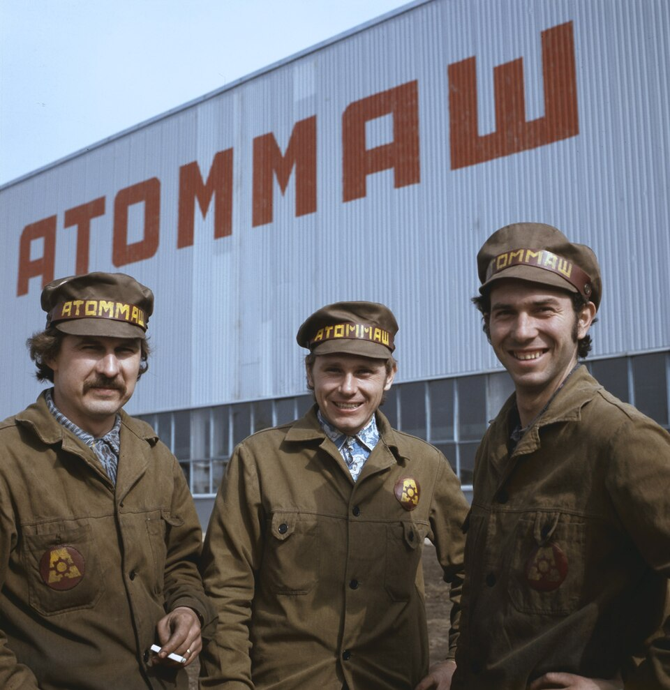 A Soviet nuclear ghost train. Inside were nuclear missiles. - A train, Railway, Nuclear weapon, Made in USSR, the USSR, Military establishment, Military equipment, Armament, Zen, Yandex Zen, Yandex Zen (link), Longpost