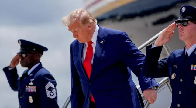 Trump frustrated by lack of progress on Iran - Series Iran, Donald Trump, Politics, Iran, USA, Text