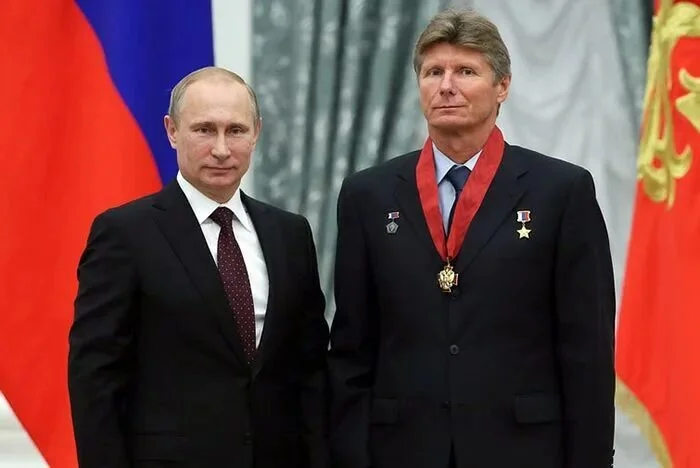 Hero of the Russian Federation Gennady Padalka - Station Mir, No rating, Soviet army, История России, History (science), the USSR, Gsvg, NASA, Roscosmos, ISS, Космонавты, Officers, Air force, Colonel, Cosmonautics, Hero of Russia, Personality, Going into space, Military aviation, Pilots, Longpost