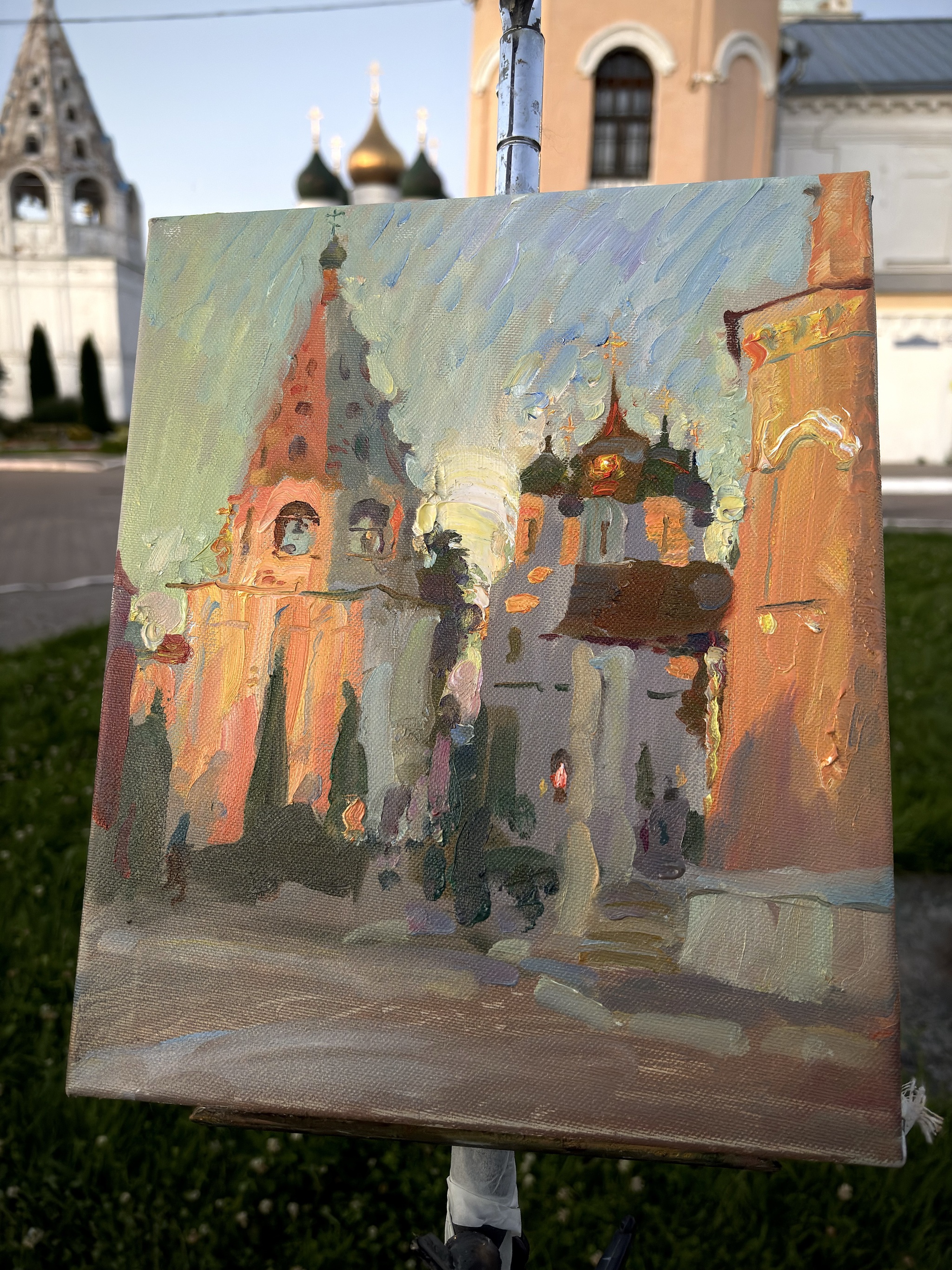 A Day in Kolomna. 2026. Sketches. Oil on canvas, 20x30 cm. Kremlin. Kalachi. Sunsets. - My, Art, Traditional art, Modern Art, Painting, Painting, Kolomna, Kremlin, Summer, The sun, Town, People, Etude, Author's painting, Longpost
