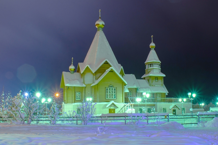 Свято-Троицкий храм г. Полярные Зори