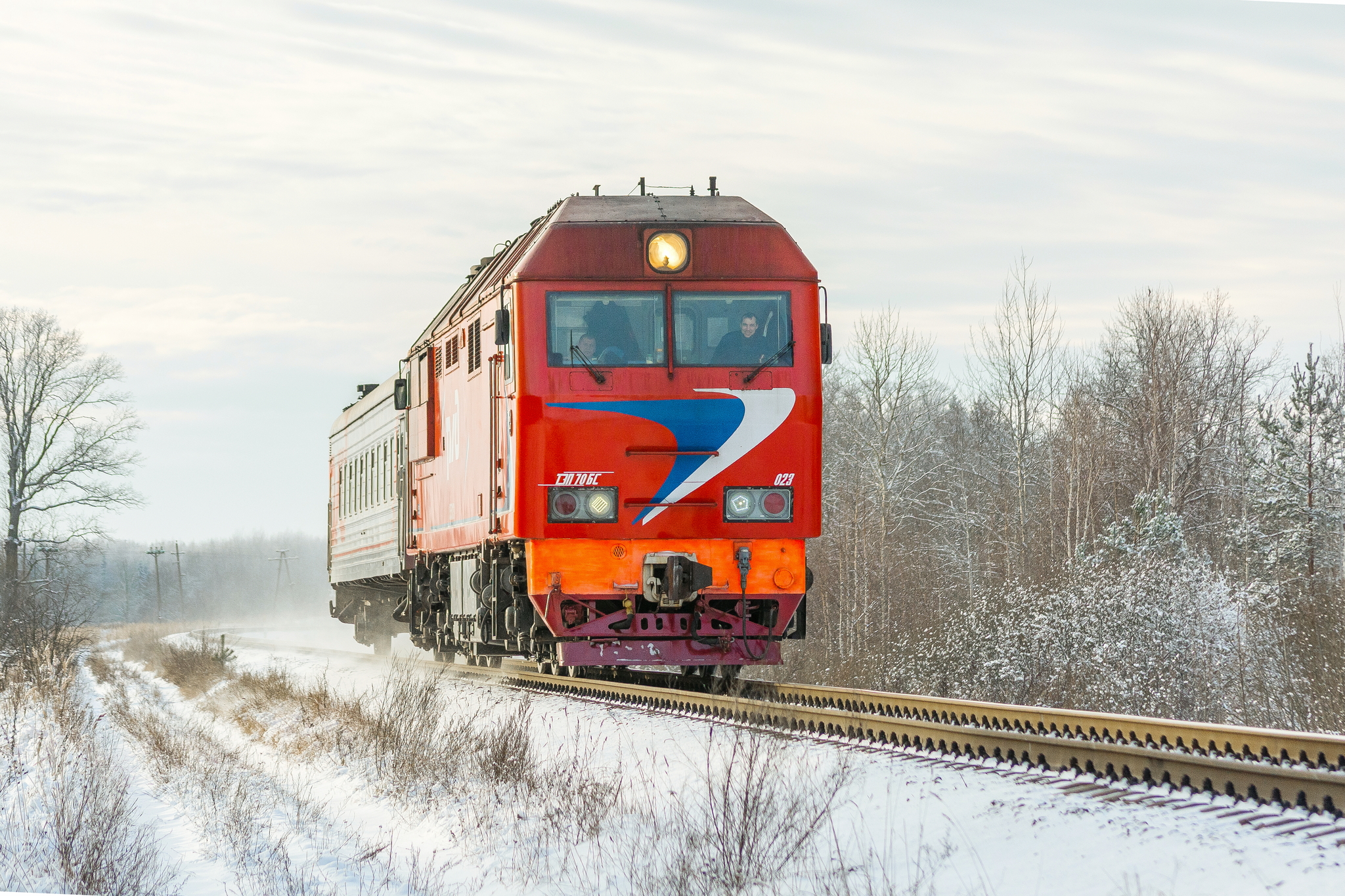 TEP70BS-023 - My, Russian Railways, Railway, A train, Oktyabrskaya Railway, Tep70bs, Locomotive, Railway transport, Railway station, Pskov region, Winter