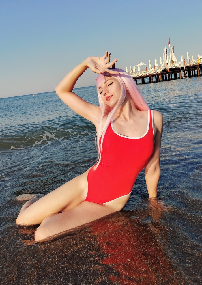 Darling in the Franxx cosplay by LecteR