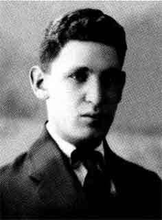 Григорий Наумович Войтинский (настоящая фамилия — Зархин).
