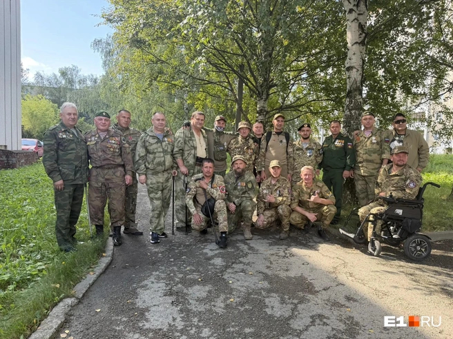 ��������: ����� �������� / <!--noindex--><a href="https://pikabu.ru/story/desyatki_boytsov_svo_prishli_v_sud_na_urale_posle_togo_kak_veterana_izbili_i_grozili_iznasilovat_onlayn_14232325?u=http%3A%2F%2FE1.RU&t=E1.RU&h=d14cb2f4849bc246a517d6332b909846dc263a36" title="http://E1.RU" target="_blank" rel="nofollow noopener">E1.RU</a><!--/noindex-->