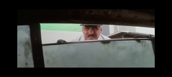 кадр из фильма "Долина проклятий" 1977г.