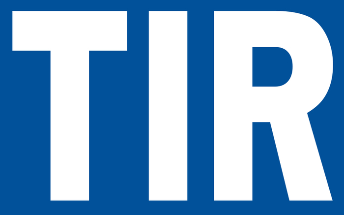 Автор: UNECE Источник: <a href="https://pikabu.ru/story/zachem_na_furyi_veshayut_sinyuyu_tablichku_tir_kak_ona_pomogaet_prokhodit_granitsyi_14287887?u=https%3A%2F%2Fcommons.wikimedia.org%2Fwiki%2FFile%3ATir_Plate.svg&t=commons.wikimedia.org&h=2f4b2f64b9e31694a2a1c5e677ca32a603b3b3d9" title="https://commons.wikimedia.org/wiki/File:Tir_Plate.svg" target="_blank" rel="nofollow noopener">commons.wikimedia.org</a>