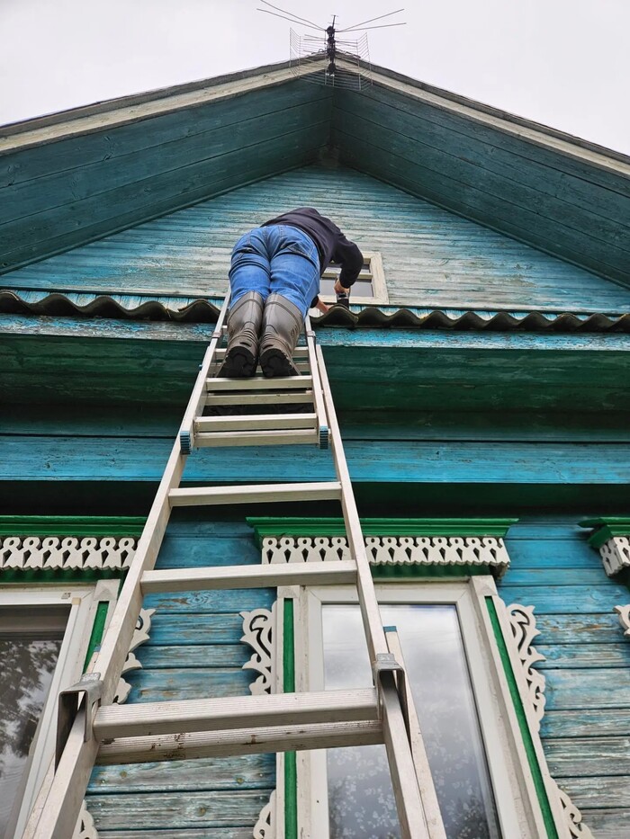 Не лучший ракурс, но это единственное фото с настройки антенны