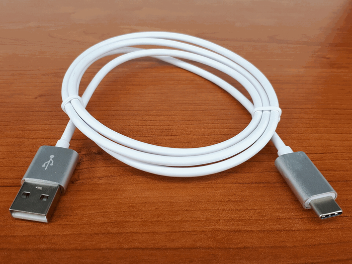 �������������� USB-A�USB-C ������ � ��� �� ������ �� ��������. ����: Fructibus / Wikimedia Commons, CC0 1.0. ��������: <!--noindex--><a href="https://pikabu.ru/story/vyikinul_nenuzhnyiy_provod_teper_znayu_ot_chego_on_14379851?u=https%3A%2F%2Fcommons.wikimedia.org%2Fwiki%2FFile%3AUSB-C_cable_2017_A.jpg&t=https%3A%2F%2Fcommons.wikimedia.org%2Fwiki%2FFile%3AUSB-C_cable_2017_A.j...&h=48b538fa3fce9a1d53742b77237ae6f320d5a141" title="https://commons.wikimedia.org/wiki/File:USB-C_cable_2017_A.jpg" target="_blank" rel="nofollow noopener">https://commons.wikimedia.org/wiki/File:USB-C_cable_2017_A.j...</a><!--/noindex-->