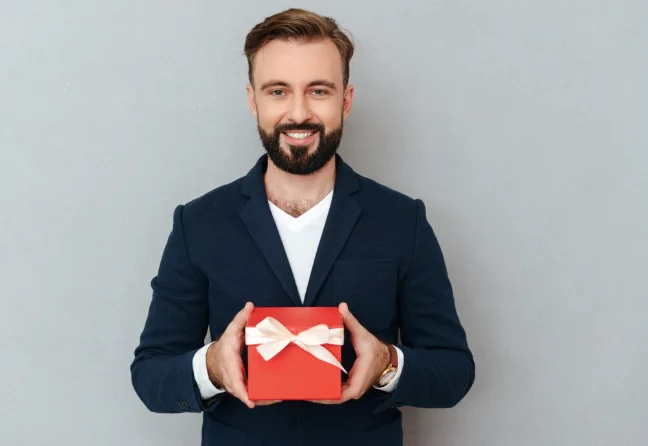 Если у мужчины «всё есть»: что подарить на день рождения, когда сложно определиться