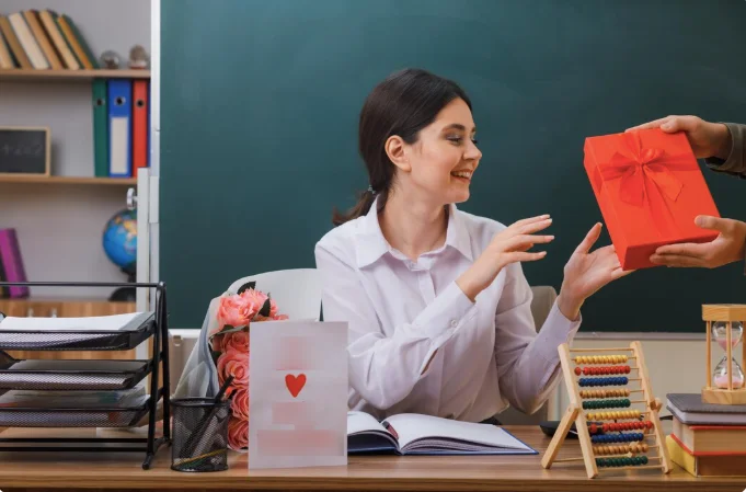 Подарки для учителей от выпускников